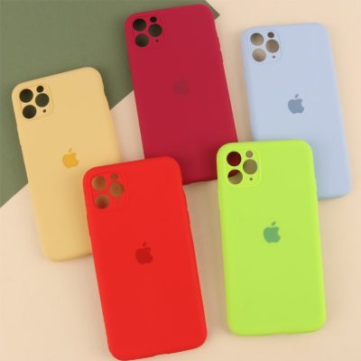 قاب سیلیکونی محافظ لنز دار iPhone 11 Pro Max